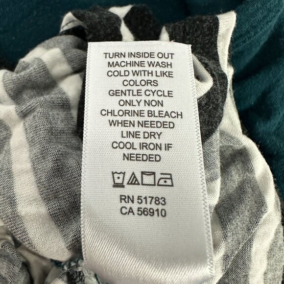 247 By Maurices Womens XL Long Sleeve Colorblock Leopard Stripe Top - Picture 5 of 5